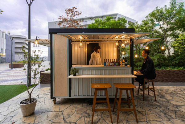 コンテナカフェの画像