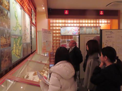 資料館見学（展示室(2)）