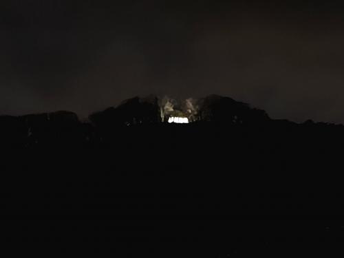 今年の本丸跡幟旗ライトアップ(2)