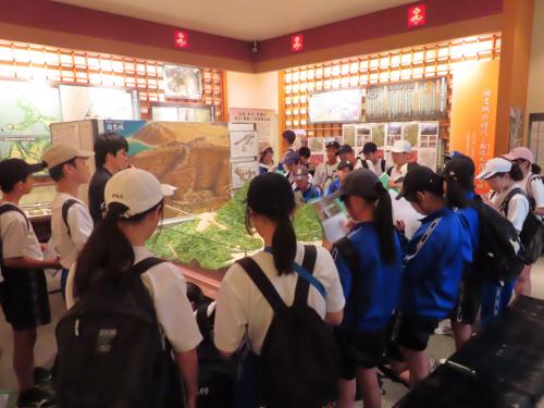 資料館見学（展示室）
